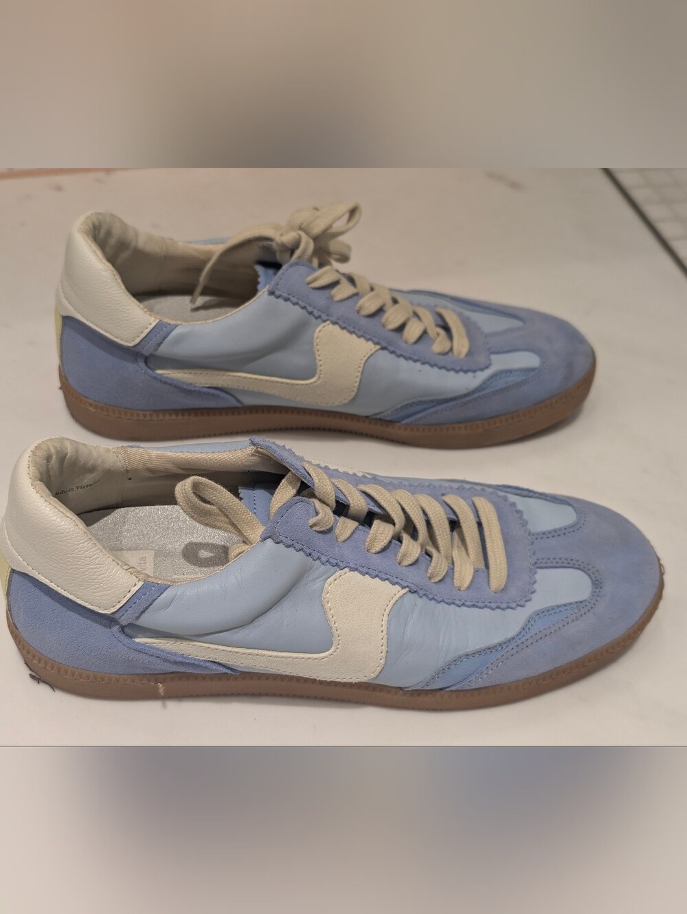 Dolce Vita Men's Light Blue & Cream Retro Runner Sneakers